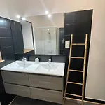 Du Vieux Morat Holiday home Saint-Bonnet-Troncais